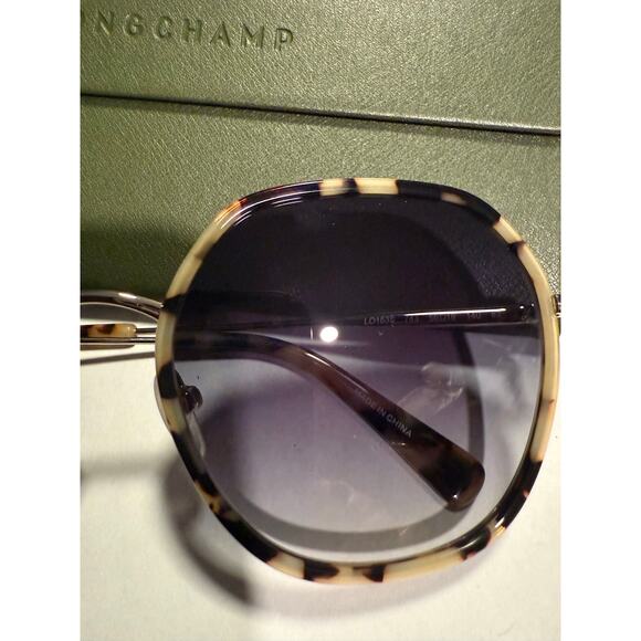 LongChamp sunglasses - Picture 2 of 8